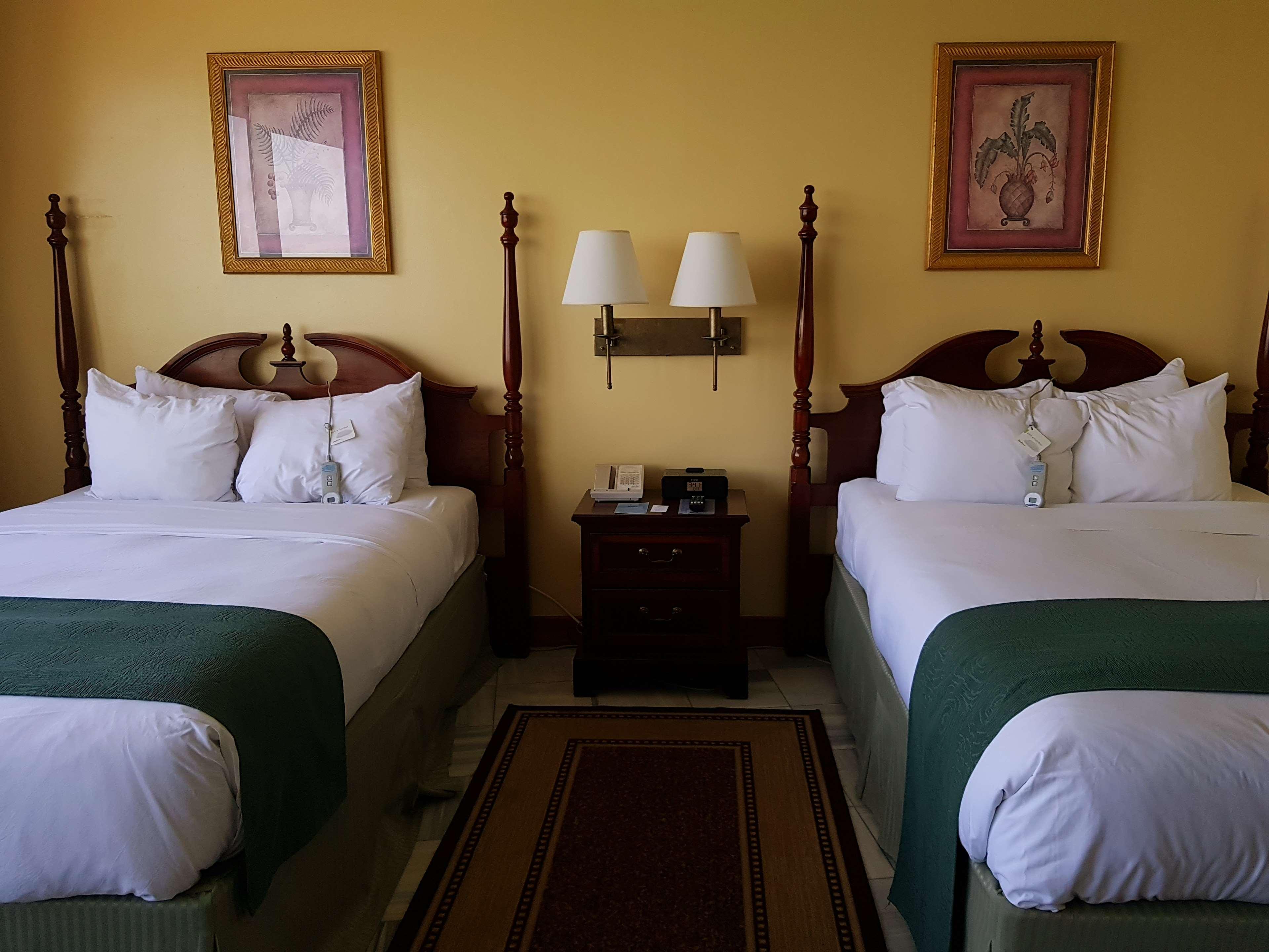 Fort George Hotel And Spa Belize City Exterior photo